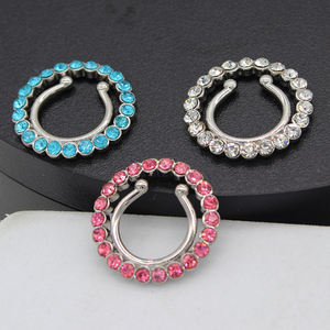 Xinfocus 10mm <span class=keywords><strong>Pezón</strong></span> falso <span class=keywords><strong>Piercing</strong></span> falso Venta caliente Joyería del cuerpo de moda para Mujeres Hombres Joyería sin perforación - Product Image 6