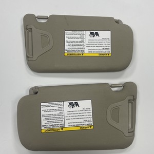 แผงบังแดดรถยนต์นิสสัน รุ่น 96401-3SG8A สีเบจ แบบพับเก็บได้ พร้อมกระจกมองหลัง สำหรับรถยนต์เซนทรา ปี 2013-2019 - Product Image 3