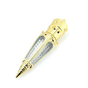 3ml mỹ phẩm vàng cà rốt nhựa độc đáo vương miện sang trọng rỗng Lip Gloss <span class=keywords><strong>container</strong></span> Son bóng phong phú Glossy Lip dầu ống với Cây Đũa phép - Product Image 4