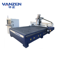 Machine de découpe et de rainurage CNC 1325 ATC 3 axes pour le travail du bois, la fabrication de portes en bois et de meubles pour l'industrie du mobilier