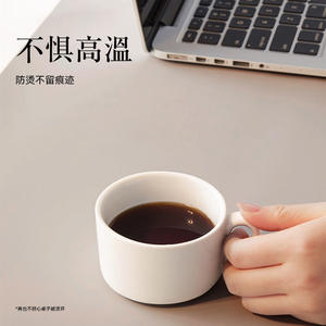 แผ่นรองเมาส์ซิลิโคน Qianjin รูปทรงสี่เหลี่ยมผืนผ้า สีพื้น ขนาดใหญ่ เป็นมิตรกับสิ่งแวดล้อม สำหรับสำนักงาน คอมพิวเตอร์ ดีไซน์ทันสมัย - Product Image 3