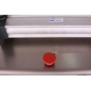 Semi-automatic High Accuracy Liquid Filling Machine Self-fluid Water Juice Beverage Quantitative Filling Machine - Product Image 6
