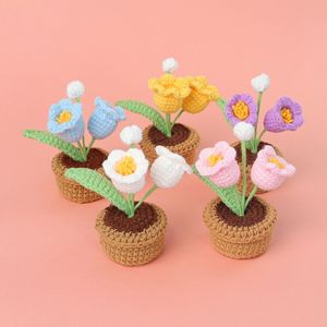 Decoración de Flores en <span class=keywords><strong>Maceta</strong></span> de Crochet Hecha a Mano, Mini Planta Artificial de Hilo Tejido | Adorno Floral Amigurumi para el Hogar y la Oficina - Product Image 1