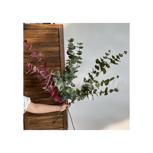 Eucalipto Artificial Jinxi de 100 cm, Verde y Rojo, de Plástico, para Decoración de Interiores, Bodas y Hogar - Product Image 5