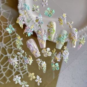 Moule à ongles en silicone 3D, motif fleur de lys, fleur de glace, papillon style chinois, pour la création d'ornements d'art des ongles DIY, outils de manucure - Product Image 5