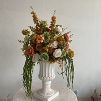 Fournisseur en gros de boules de fleurs artificielles en soie, blanches et oranges, faites à la main, pour centres de table et décorations de mariage