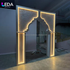 ฉากหลังอะคริลิคแบบโค้ง LEDA ดีไซน์ใหม่ ไฟ LED สีวอร์มไวท์ สำหรับตกแต่งงานแต่งงานและงานอีเว้นท์ - Product Image 3