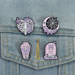 Spilla di Halloween spilla con spilla e distintivo di gioielli per amici all'ingrosso - Product Image 1