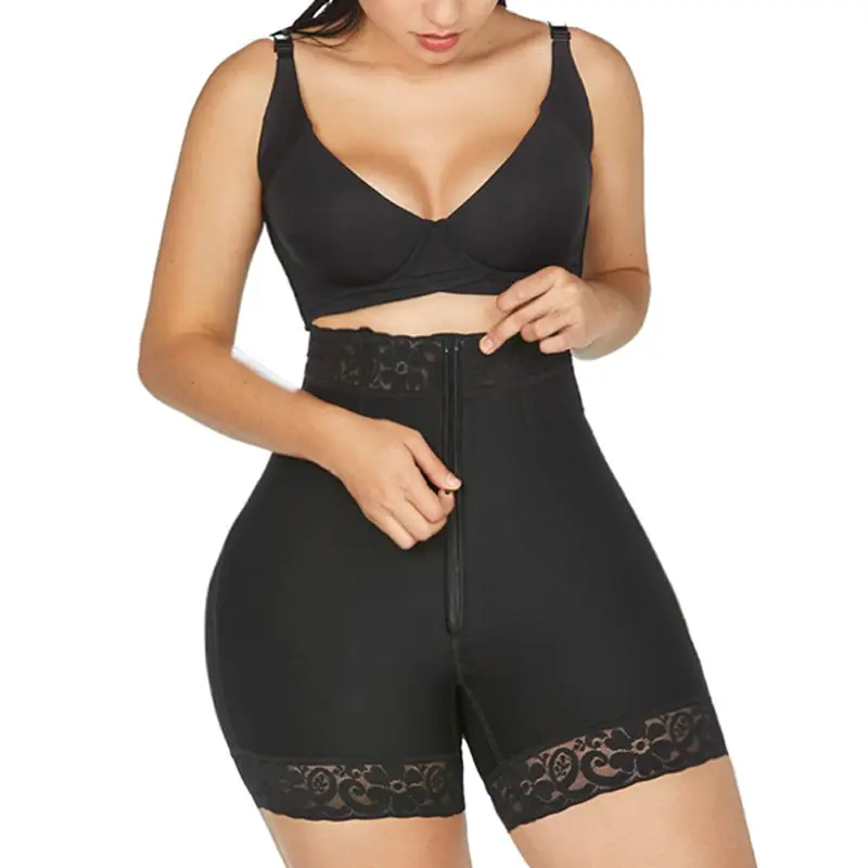 Hip lifting and belly tightening shapewear pants with lace