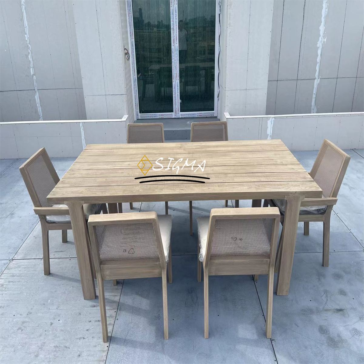 Custom Outdoor Furniture Garden Set High End All Weather Rectangle Dining Table Chairs Outdoor Solid Teak Wooden Chair