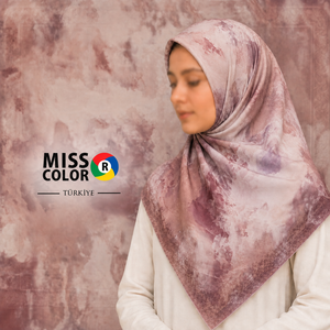 ผ้าพันคอไหมซาตินพิมพ์ลายพรีเมียม Miss Color Fashion ขนาด 120x120 ซม. ผิวสัมผัสนุ่มดุจแพรไหม - Product Image 3