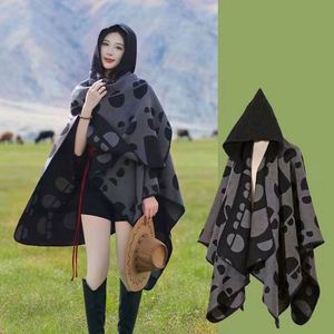 Ponchos de Lana Mexicana Personalizados con Abertura Frontal para Invierno, Bufandas y Chales para Mujer, Manta Larga para Actividades al Aire Libre con Capa - Product Image 4