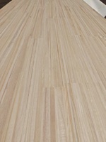 Planche de surf en bois de paulownia massif sur mesure avec joints à languettes, design traditionnel pour usage en atelier