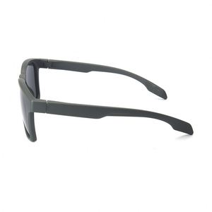 Lunettes de soleil polarisées surdimensionnées à verres TAC, faible MOQ, personnalisables, de marque de luxe, haute qualité, en TR90, pour hommes, décontractées, vision nocturne, confortables - Product Image 3