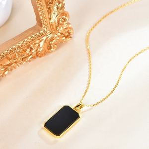 Venta al por mayor Au750 nuevo diseño 18K genuino amarillo oro negro agente colgante collar para mujeres <span class=keywords><strong>famale</strong></span> - Product Image 6