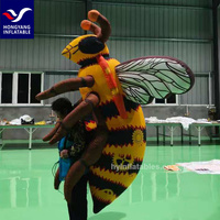 Insectes gonflables de parade avec prise d'installation durable et facile de ventilateur intégré alimentée