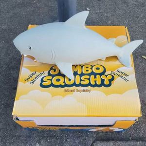 Nuevo Juguete de Peluche de Tiburón Gigante, Juguete Antiestrés de Pato Amarillo Jumbo, Divertido Juguete para Apretar, Ecológico y Seguro para Niños y Niñas - Product Image 1