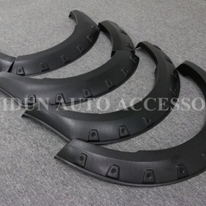 อุปกรณ์ตกแต่งรถยนต์แบบใหม่ บังโคลนล้อ สำหรับรถมาสด้า BT-50 - Product Image 6