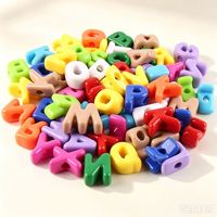 Perles de lettres colorées en acrylique à gros trous pour la fabrication de bijoux, fournitures d'artisanat DIY, fabriquées à Yiwu, design anglais