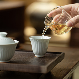 Guanlan Ceramic Lotus Petal Master Cup Porcelain Cone Shape For Kung Fu <b>Tea</b> <b>Sets</b> Household Use - Product Image 3