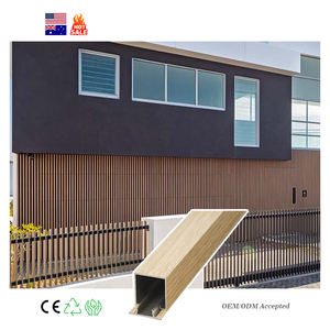 Panneaux de bardage en aluminium blanc crémeux imperméables à l'eau, à grain de bois vertical, pour la décoration extérieure du bois - Product Image 1