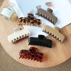 Pinza de Pelo de Plástico Rectangular de Lujo de 9.5cm con Diseño de Tiburón, Geométrica, Minimalista, Estampado Vintage, Efecto Carey, Dientes Conectados, en Caja - Product Image 2