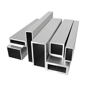 Tuyaux d'<span class=keywords><strong>acier</strong></span> carrés rectangulaires de grand diamètre d'approvisionnement d'usine pour le tuyau galvanisé de structure de serre de mur rideau de construction - Product Image 1