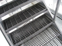 Escalier extérieur de haute qualité en acier et alliage d'aluminium pour parcs et villas – Expert