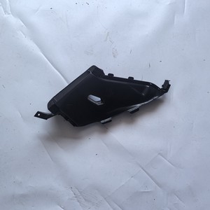Couverture d'admission d'air du pare-chocs avant Lexus 5328648100 Fixation par vis en plastique 20RX - Product Image 2