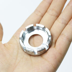 <span class=keywords><strong>Kit</strong></span> d'outils de réparation de vélo Outil de clé à rayons Outils de rayons de <span class=keywords><strong>roue</strong></span> de vélo de randonnée en plein air Outils pour dresser et réparer les roues de vélo - Product Image 2