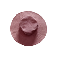 Accessoires pour bébés Chapeau en sergé Jenar Chapeau à bord plat Tissu doux et confortable Style minimaliste