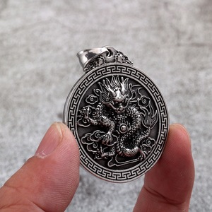 Colgante de Dragón de Acero Inoxidable con Cadena de 60cm, Amuleto con Temática del Zodíaco Oriental, Regalo para el Tiempo Libre - Product Image 4