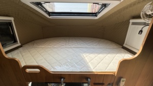 Oferta Especial: Autocaravana Todoterreno Plegable Ligera con LED, Moderna y de Lujo para 4 Personas, Ideal para Campamentos y Viajes - Product Image 5