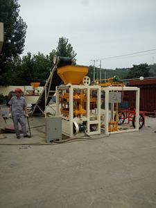 Machine de fabrication de briques <span class=keywords><strong>Hourdis</strong></span> de pavage creux en ciment semi-automatique QT4-35 à faible coût à vendre - Product Image 3