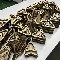 Ornement personnalisé en bois découpé au laser en forme de dent de requin pour la décoration intérieure et la présentation de souvenirs de plage