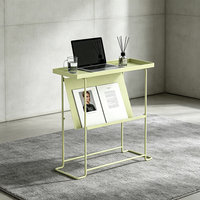 Mesa Auxiliar con Archivador para Revistas, Mesa Lateral con Puertos USB y Enchufes, Mesa para Sofá, Mesa de Noche para Sala de Estar o Dormitorio