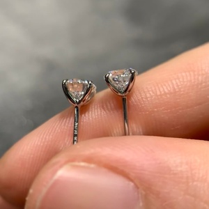 Lab Grown Diamond Stud Earrings 0.5CT Round Brilliant Cut 18K Solid Gold for Women Engagement Gifts - Product Image 3