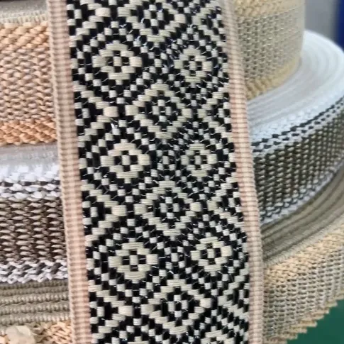 High Quality Hand Hook Crochet Trim LaceColored Pentagonal Hollow Crochet Cardigan Lace Trim Pattern Woven Webbing