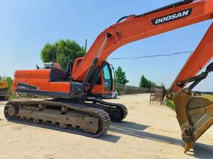 Excavadora Usada de Alta Calidad Hitachi ZX220 Tipo Oruga, Modelo 2024, Excelente Estado, Precio Bajo, con Motor, Bomba y Caja de Cambios - Product Image 2