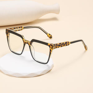 กรอบแว่นตาแบบ Cat Eye รุ่นใหม่สำหรับผู้หญิง ป้องกันแสงสีฟ้า เลนส์ Plano กรอบเต็ม UV400 เลนส์ PC สีดำ รุ่น HL 82096 - Product Image 2