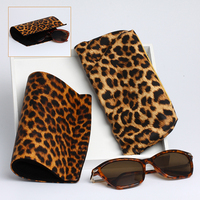 Pochette rigide et souple à fermeture magnétique Motif de fourrure d'animal sauvage Matériau PU Semi-dur Pochette souple Etui à lunettes Etui à lunettes de soleil