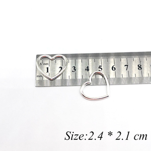 Hebilla de aleación personalizada plateada hexágono en forma de corazón hebillas pequeñas para vestidos de dama de honor cinturón - Product Image 2