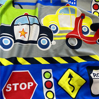 Tissu polyester imprimé à motifs de voitures de dessins animés pour la literie et les draps pour enfants