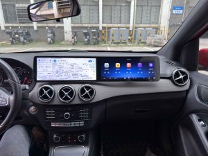 <span class=keywords><strong>Autoradio</strong></span> Android 14 de 25,6 pouces pour <span class=keywords><strong>Mercedes</strong></span>-Benz Classe B (<span class=keywords><strong>W246</strong></span>) NTG5.0 2013-2018 avec écran IPS, CarPlay, Android Auto et GPS intégré - Product Image 4