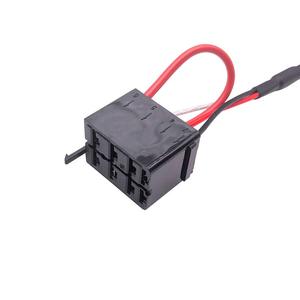 حزمة أسلاك سيارات مقاومة للماء بمنفذين مع حامل فيوز لإضاءة الطرق الوعرة - Product Image 3