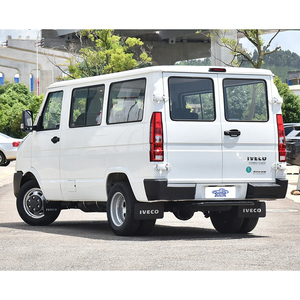 Precio de fábrica <span class=keywords><strong>Iveco</strong></span> Mini <span class=keywords><strong>Bus</strong></span> Multiusos 2,5 T Motor diésel <span class=keywords><strong>Iveco</strong></span> Daily 5-9 Seater Light Duty <span class=keywords><strong>Bus</strong></span> Car - Product Image 4