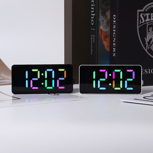 Horloge numérique LED RGB à grands chiffres pour bureau intelligent, avec miroir, fonction répétition, affichage de la température, luminosité à 3 niveaux, <span class=keywords><strong>calendrier</strong></span> nocturne - Product Image 4