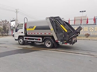 Camion compacteur de déchets à technologie avancée - Équipé pour une gestion des déchets écologique et rapide