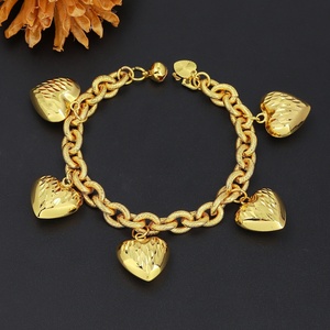 JXX Venta al por Mayor de Cadenas de Latón Chapadas en Oro de 24k con Dijes en Forma de Corazón para la Fabricación de Joyería y Pulseras Unisex de Moda - Product Image 5