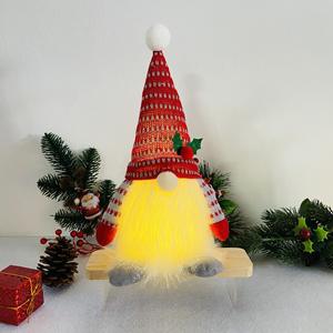 Rudolph <span class=keywords><strong>el</strong></span> <span class=keywords><strong>Reno</strong></span>-Decoraciones navideñas temáticas Muñeco sin rostro brillante Estatuilla Sombrero de punto Luces Acento único de Año Nuevo - Product Image 2